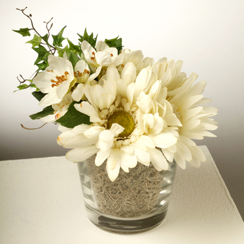 Flores Várias em Branco I